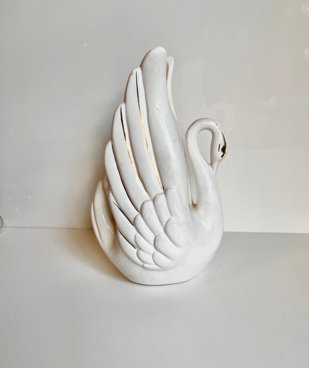 Vintage White Swan Vase